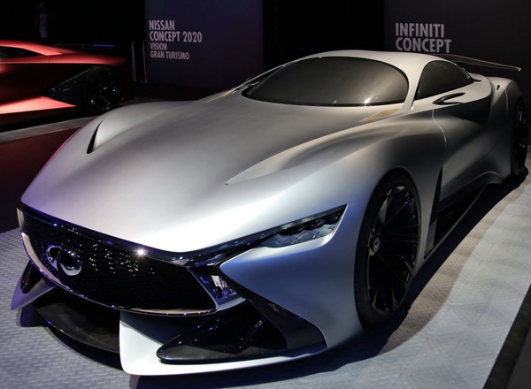 Infiniti Concept Vison w Gran Turismo Sport