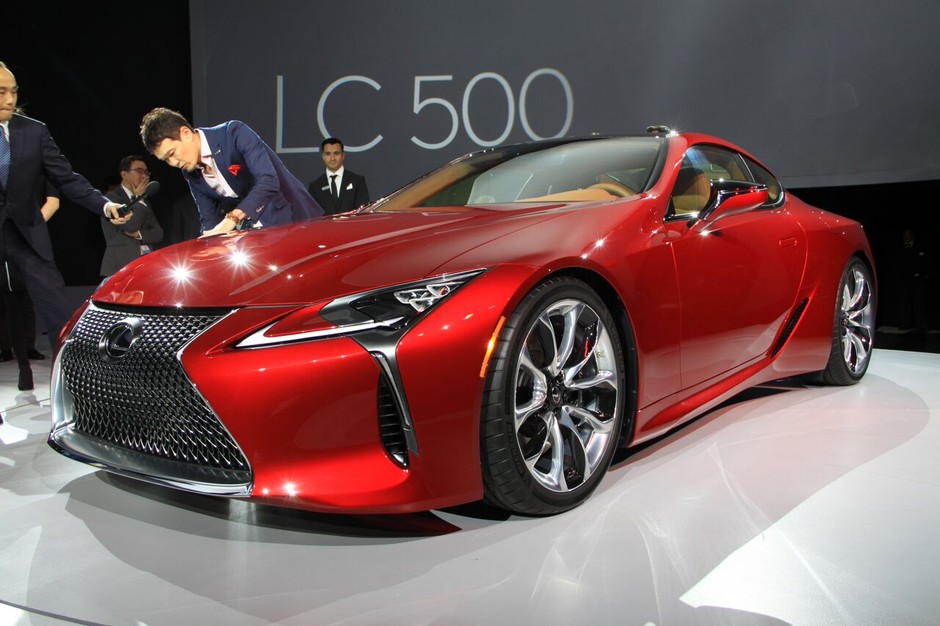 Detroit 2016 - Lexus LC500