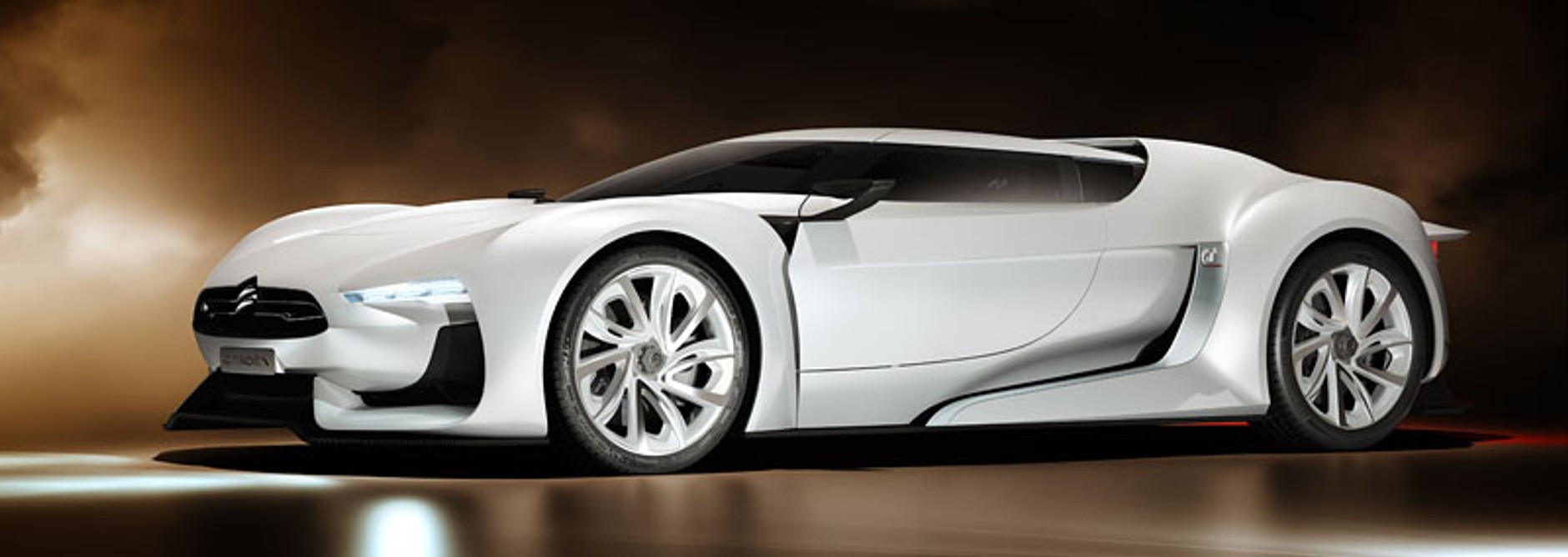 GTbyCitroën wkracza do świata motoryzacyjnych pasji… (fotogaleria)