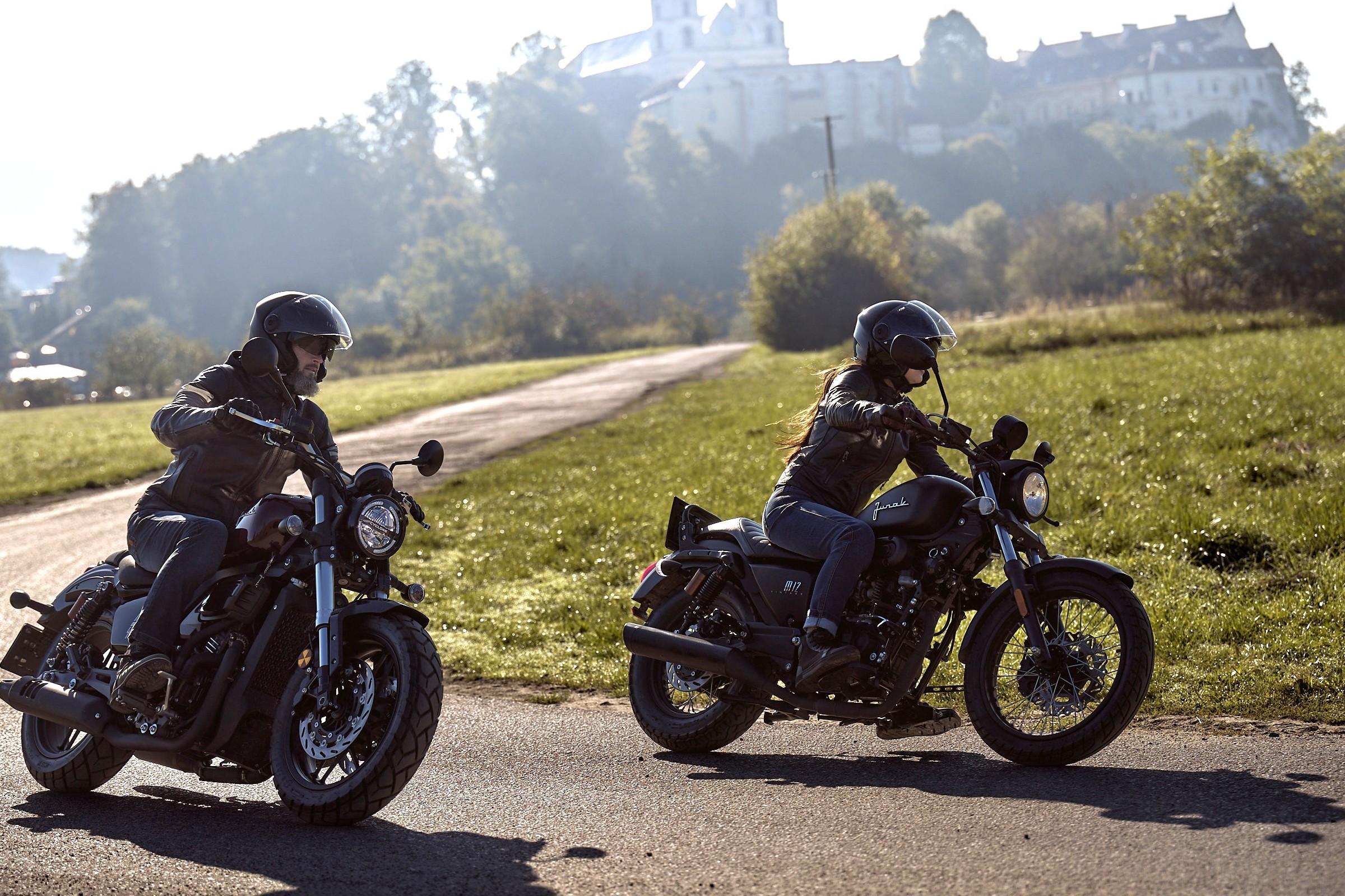 To te motocykle i motorowery kupują Polacy. Junak i Romet na szczycie