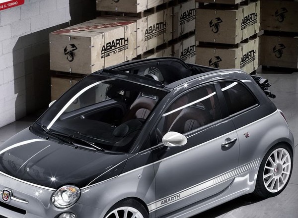 Abarth zaszaleje w Paryżu  z „esseesse”