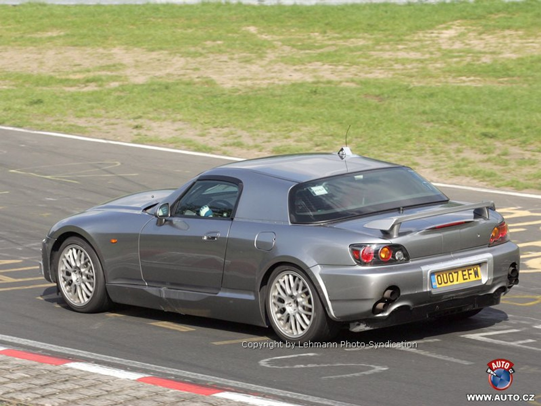 Acura NSX: jeszcze chwila cierpliwości