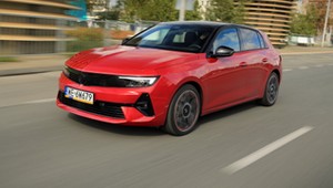 Dopracowany, ale czy idealny? Test nowego Opla Astry 1.6 Turbo Plug-in Hybrid