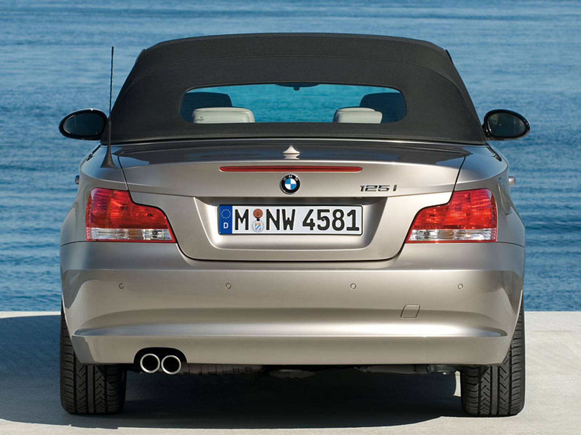 BMW 1 Cabrio: nowe fotografie i oficjalne informacje