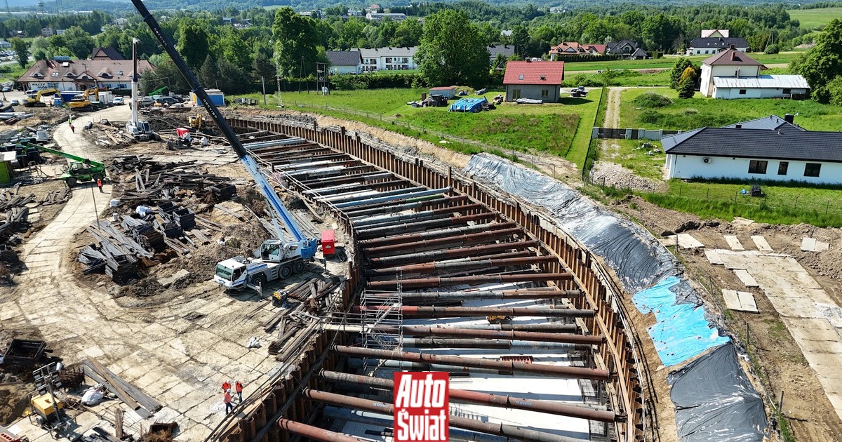 Kopią nowy tunel na Zakopiance. Zaawansowanie prac przekroczyło 60 proc.