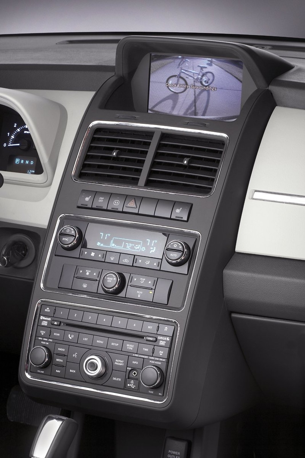 Genewa 2008: Dodge Journey - premiera europejskiej wersji produkcyjnej