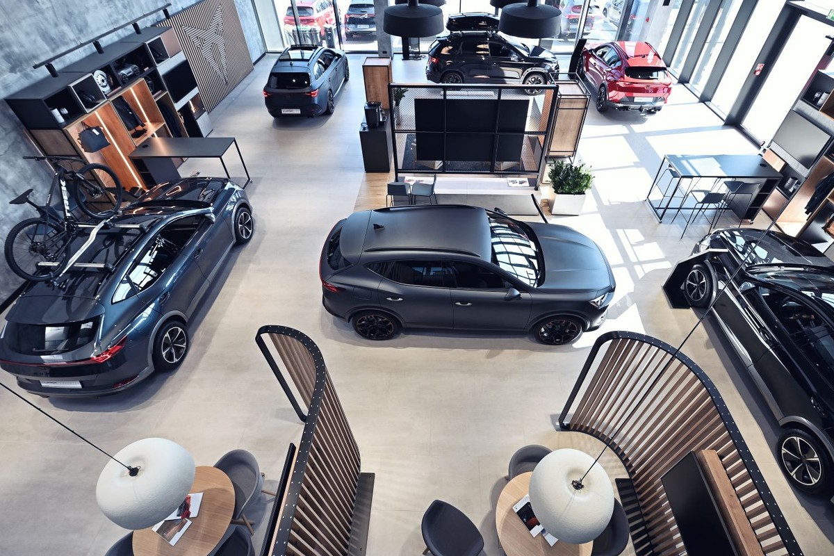 W Europie rządzi Volkswagen. Toyota druga, ale może już niedługo...