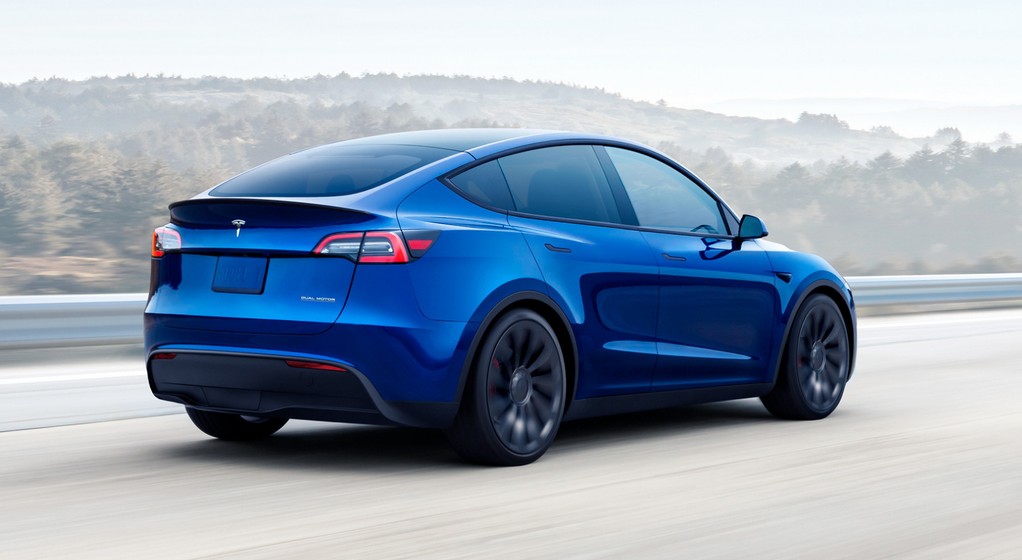 Tesla Model Y (2021)