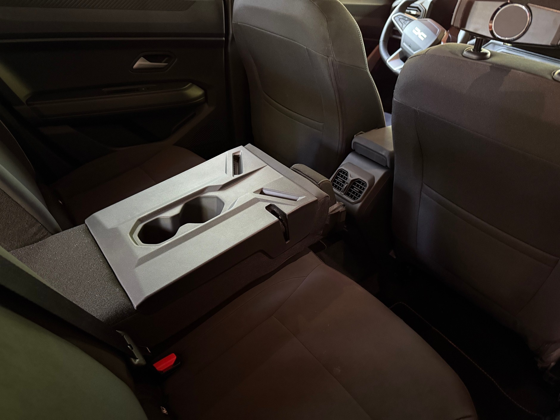 Dacia Bigster Hybrid 155