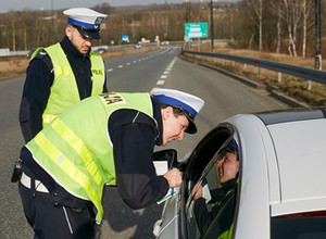 Szybsze kontrole drogowe - nowe możliwości policjantów