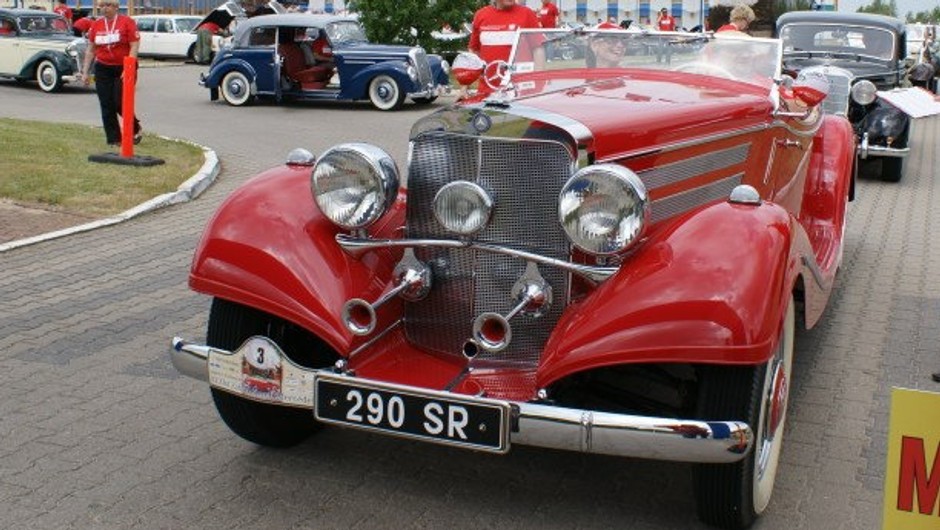 Zlot zabytkowych Mercedesów w Łodzi