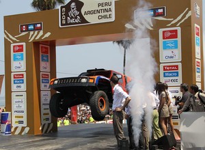 Dakar 2013: Hołowczyc i Przygoński w czołówce (I etap. wyniki, galeria)