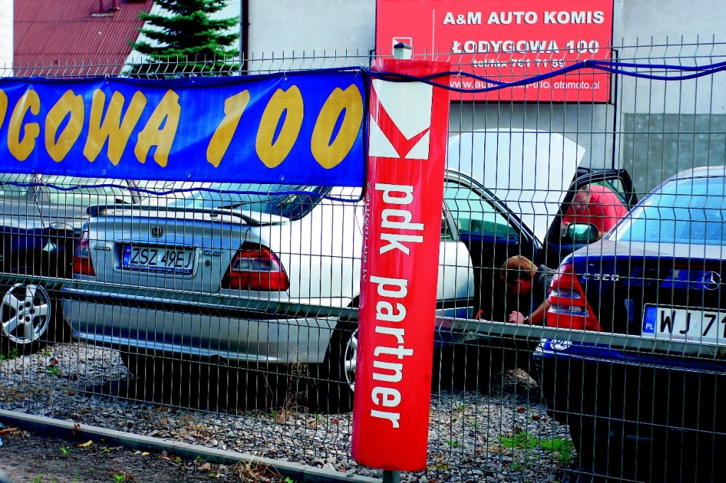 Jak kupić używany samochód? Czyli w poszukiwaniu dobrego używanego auta