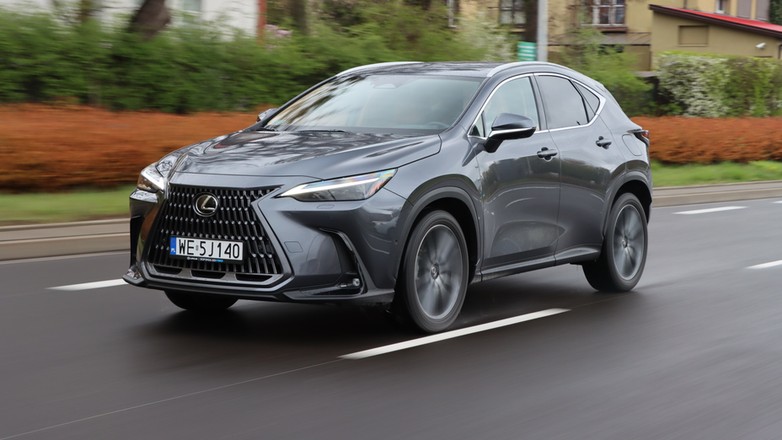 Lexus NX 450h+