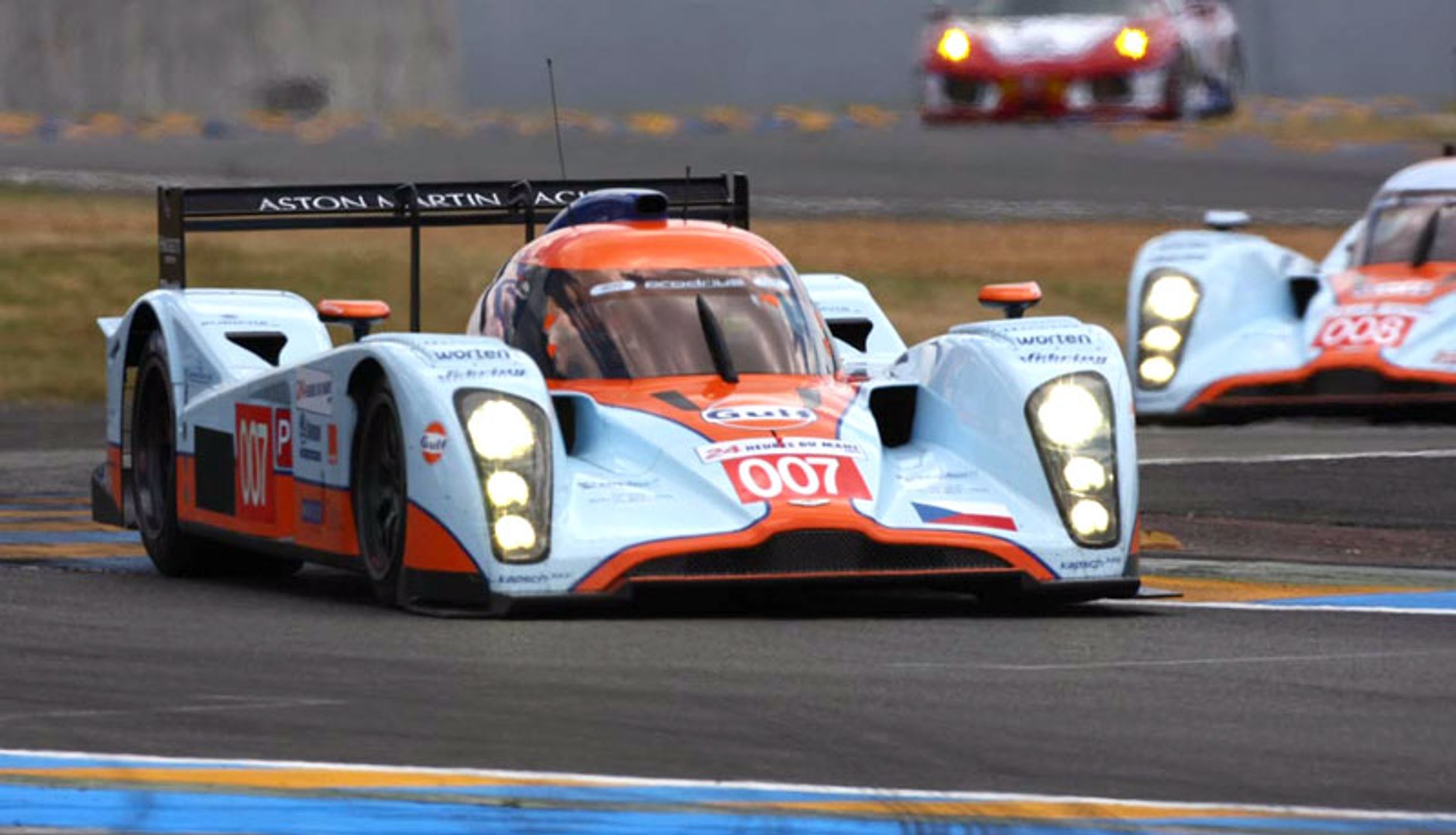 24 Heures du Mans: zdecydowana dominacja zespołu Peugeot Total