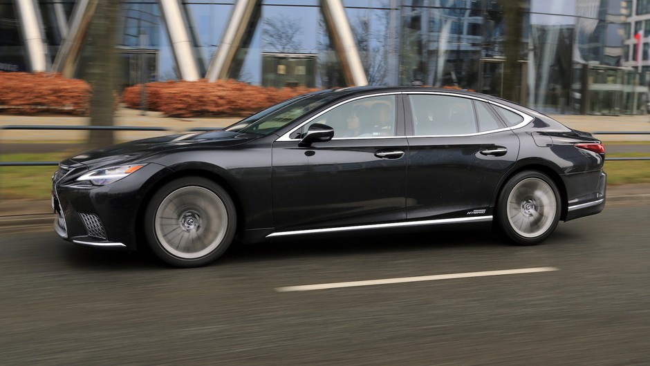 Lexus LS 500h