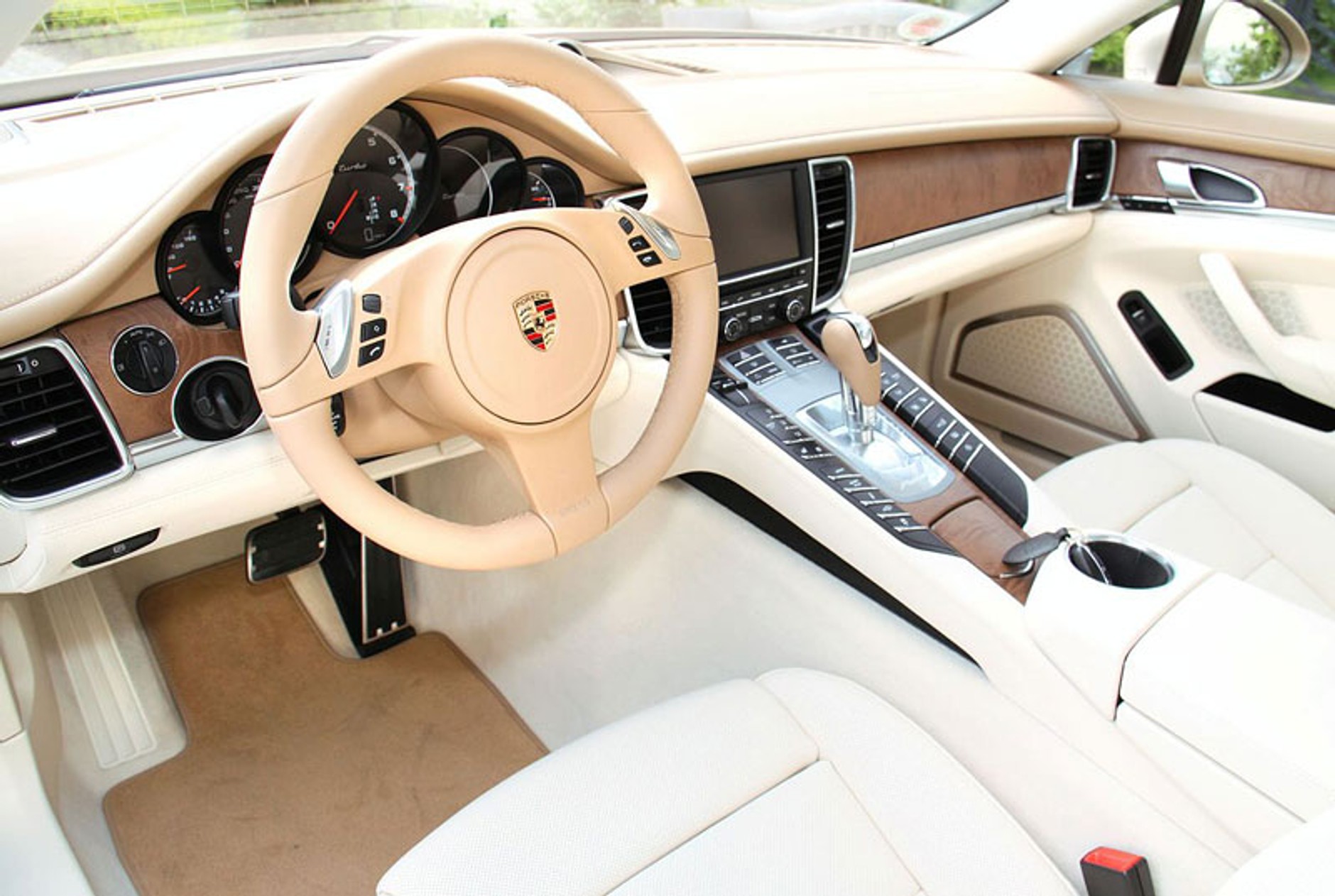 Panamera je zřejmě novým nejrychlejším sedanem Nordschleife