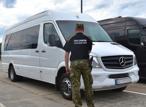 Straż Graniczna miała wątpliwości co do silnika Mercedesa. Okazały się słuszne
