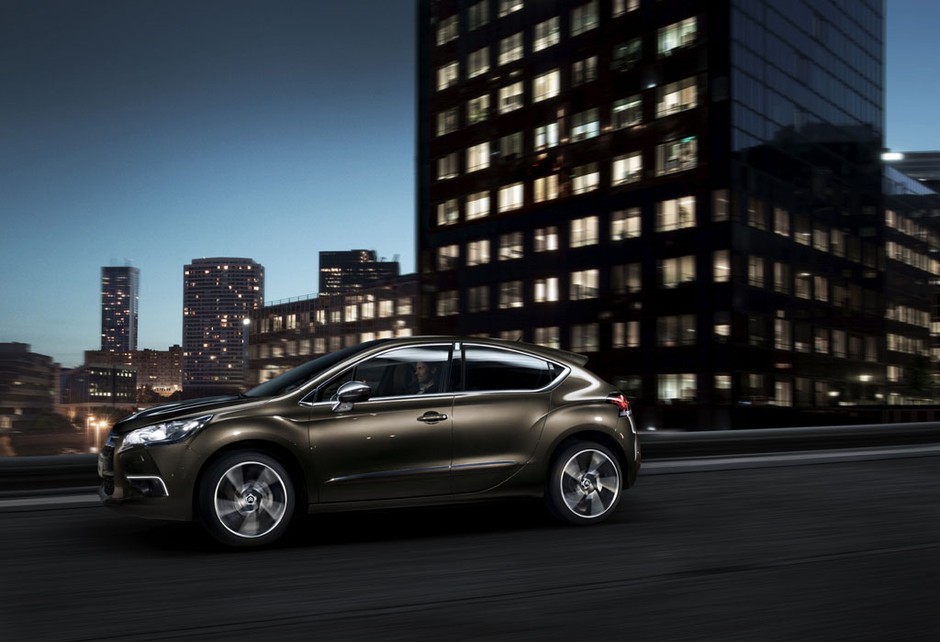 Citroen DS4: Wycieczka poza utarte schematy