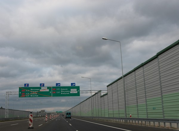 Autostrada A2 udostępnia kierowcom obie jezdnie