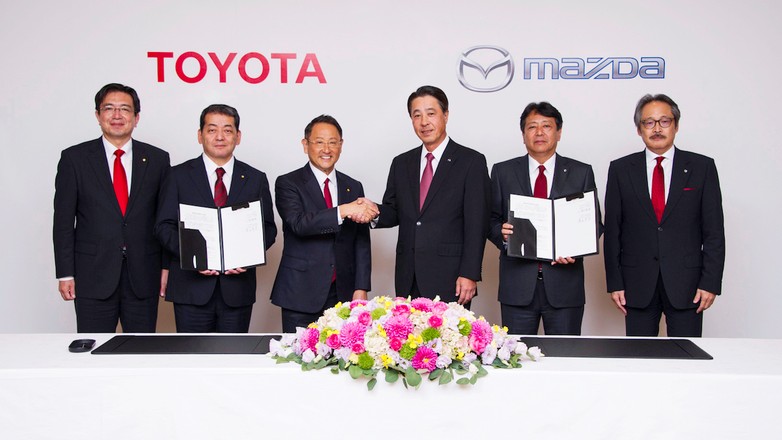 Toyota i Mazda zacieśniają współpracę