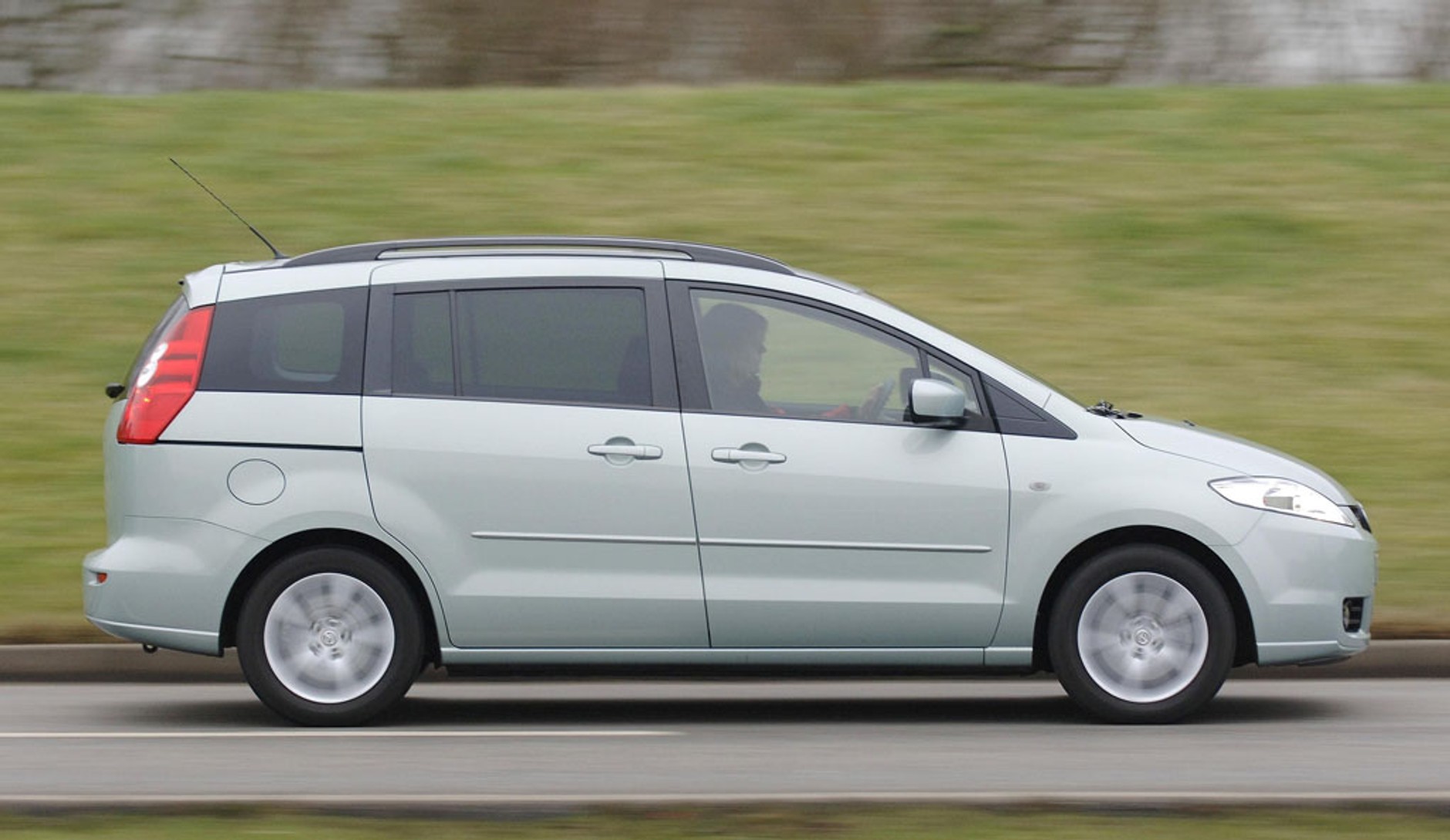 Mazda 5 (2005-10) - cena od 14 500 zł