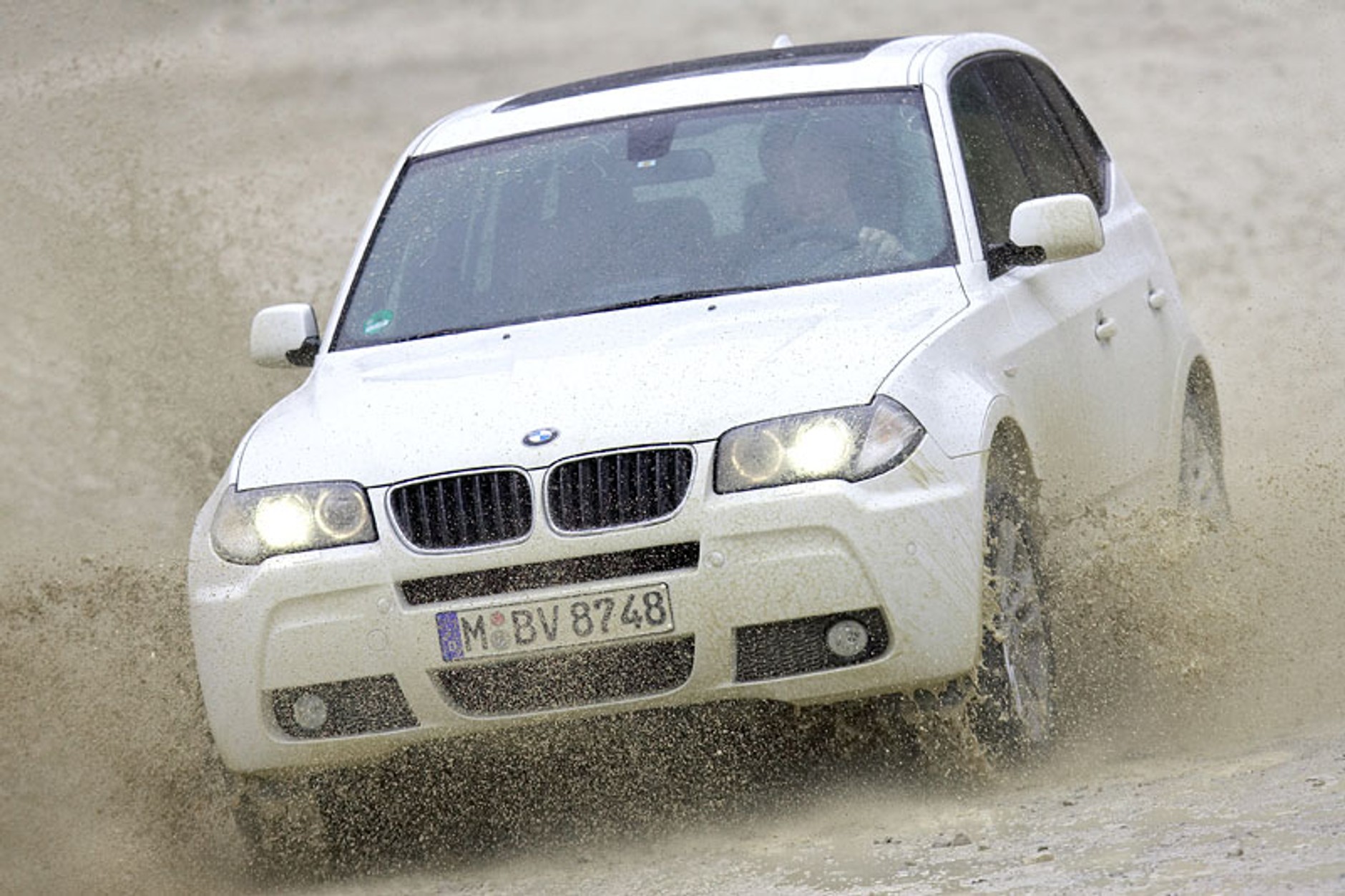 BMW X3 xDrive18d: nowy silnik wysokoprężny