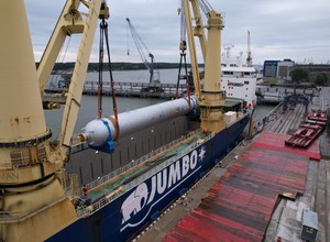 Reaktor Orlenu już na Litwie. Szokuje masa ładunku. Jego transport zajmie dwa tygodnie