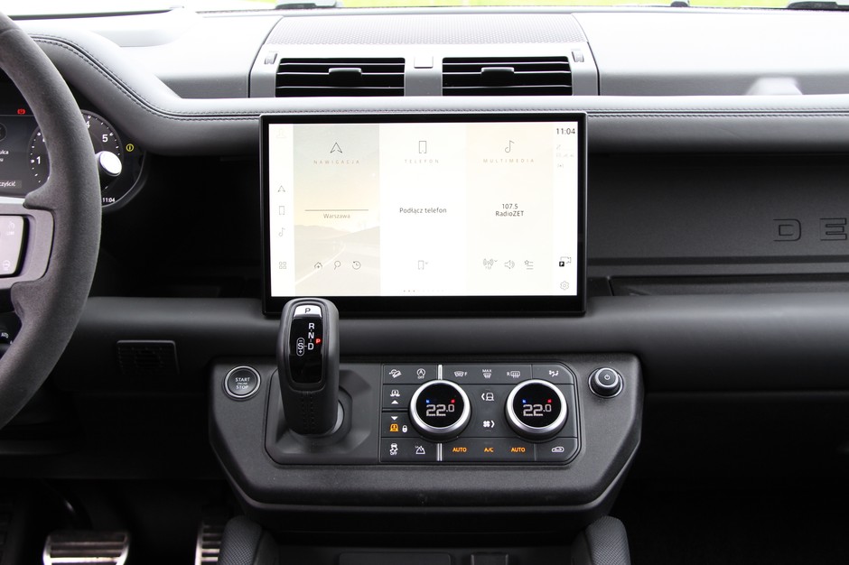 Land Rover Defender 90 V8