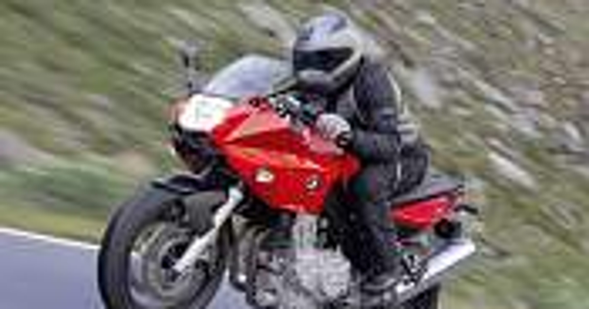 100 punktów karnych dla motocyklisty