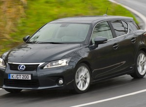 Lexus CT 200h: kompakt klasy premium