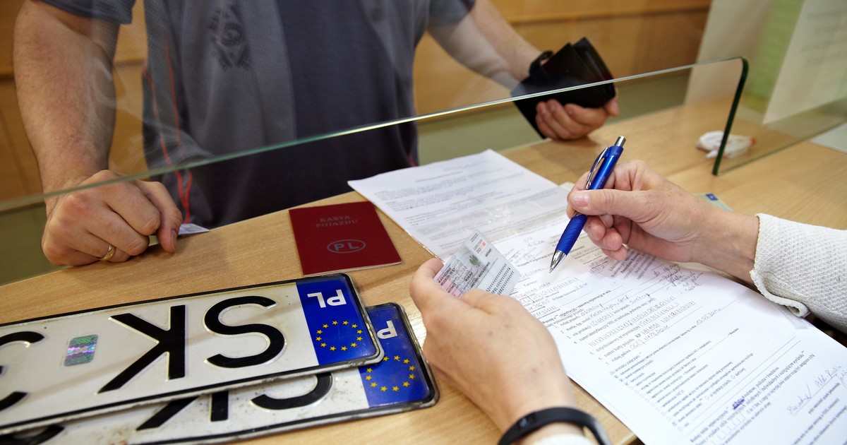 Samorządy chcą podwyższyć stawki usług dla kierowców