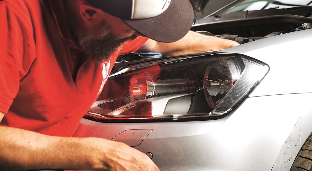 Żarówka ma ogromne znaczenie, choć nie jest tak, że zawsze droższa jest lepsza!