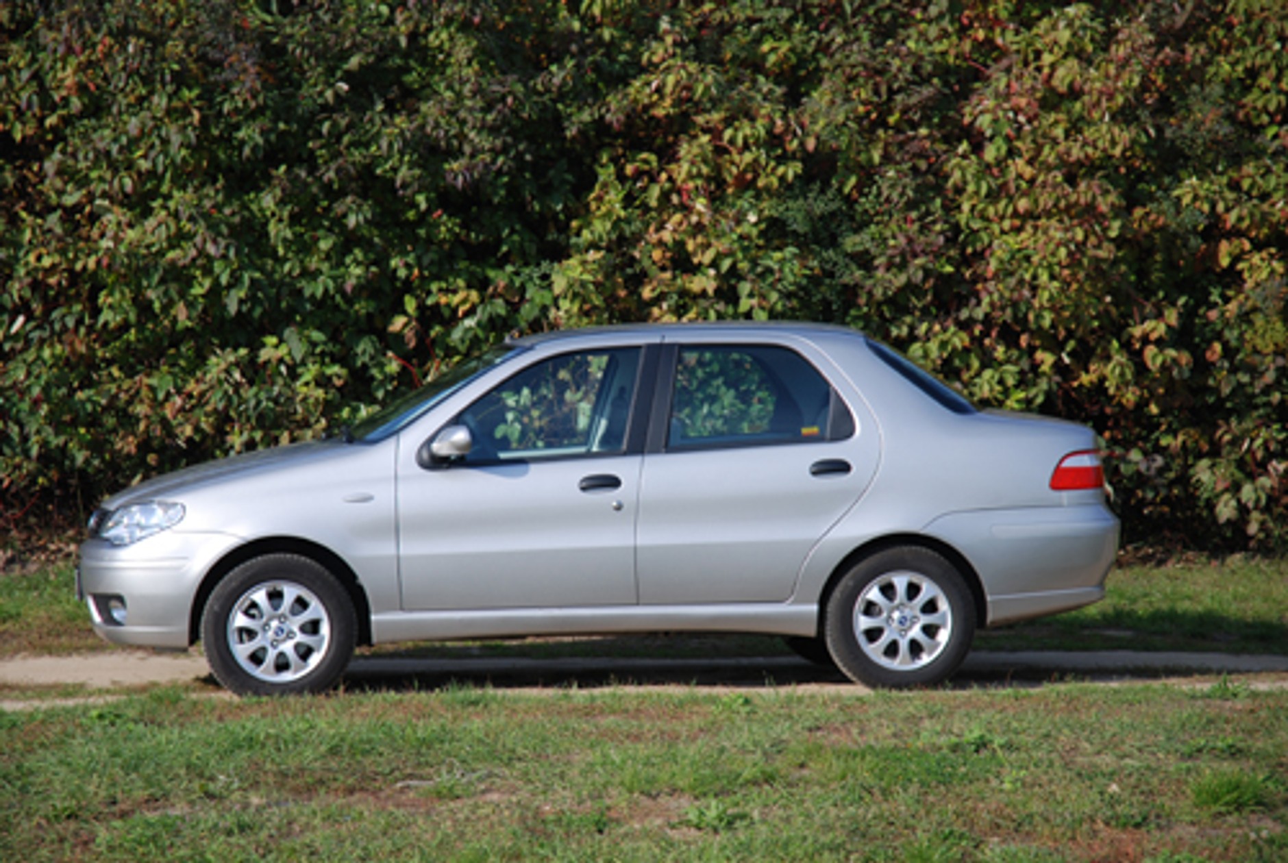 Fiat Albea 1.4 Dynamic - Czy duży kufer to wszystko?