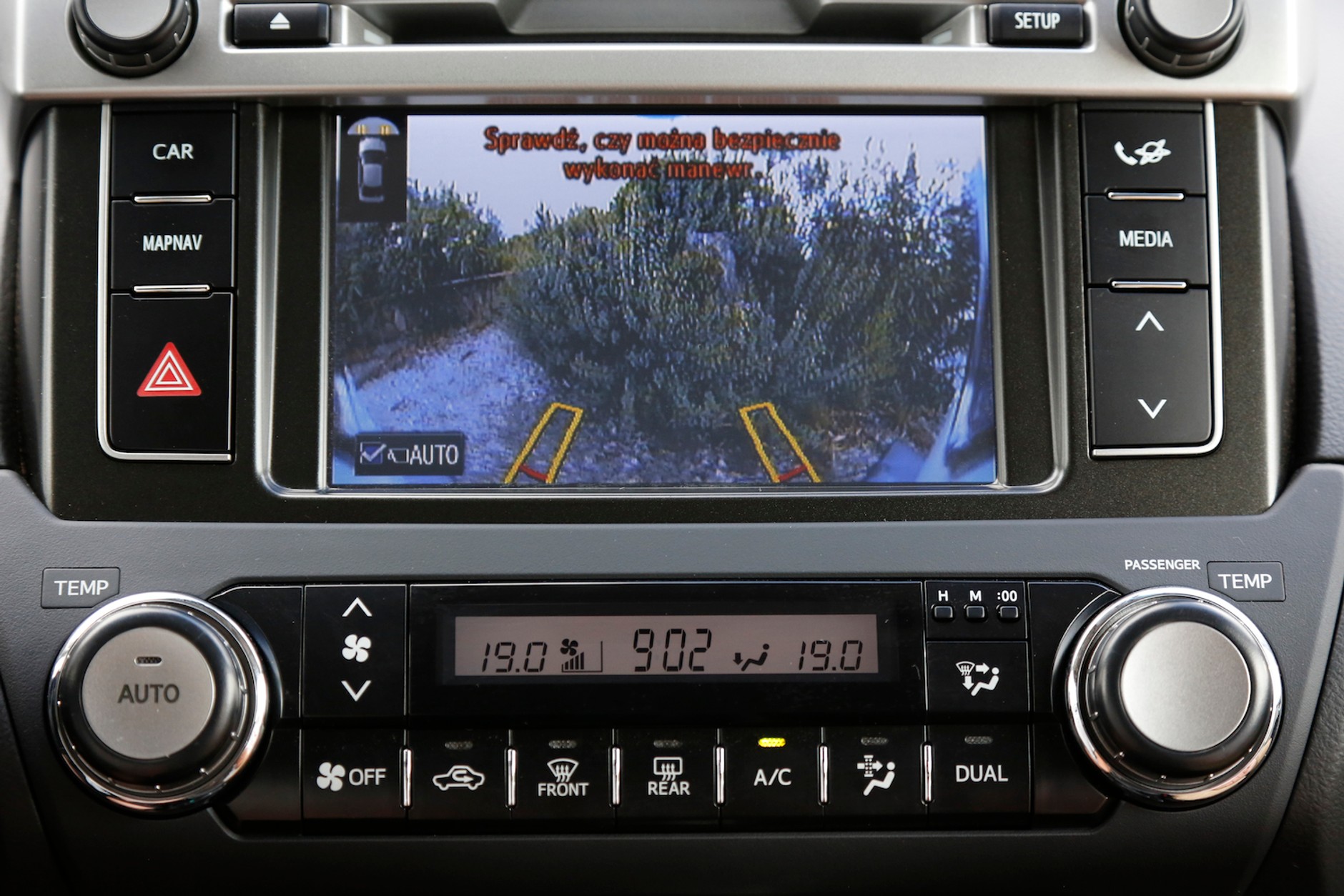 Toyota Land Cruiser - Downsizing w terenie