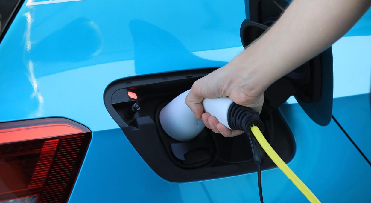 Zachód kończy z dotacjami do samochodów elektrycznych. Wielka Brytania mówi stop