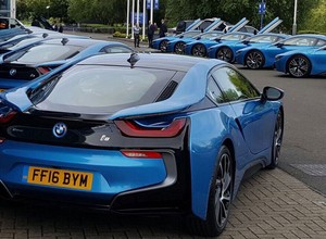 BMW i8 w prezencie dla mistrzów