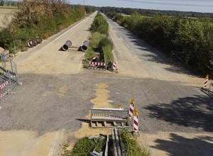 Opuszczona autostrada A4 straszy pustką. Od lat nikt nią nie jechał