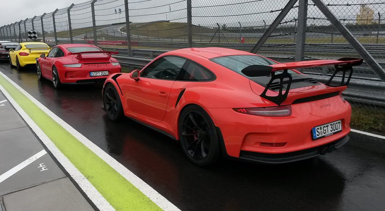 Porsche Cayman GT4, 911 GT3 i 911 GT3 RS - czyste szaleństwo