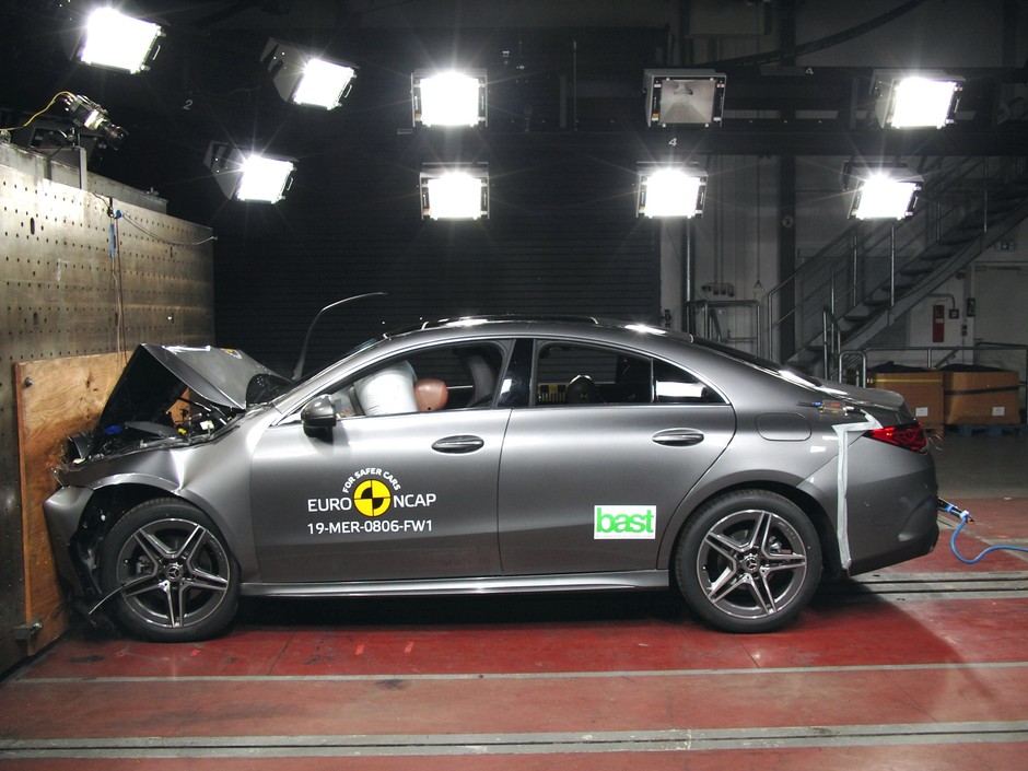 Mercedes CLA