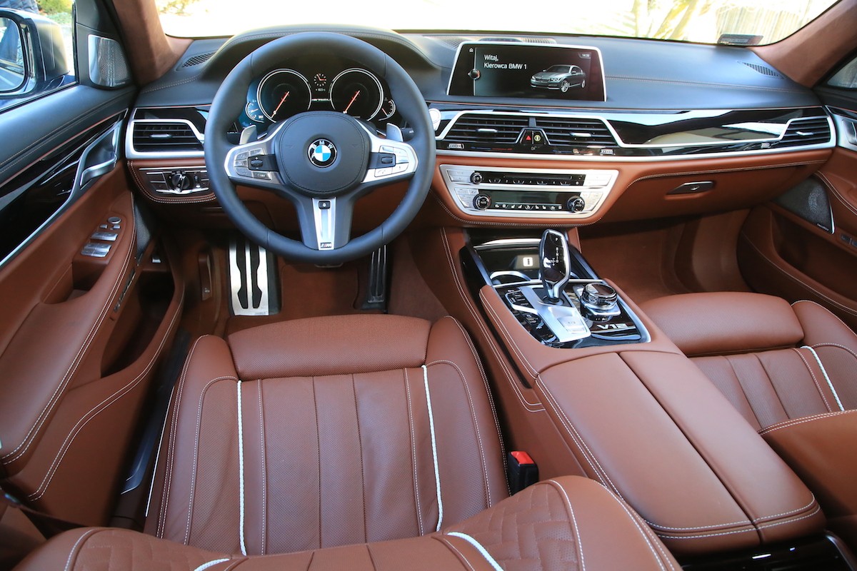 BMW M760 Li xDrive