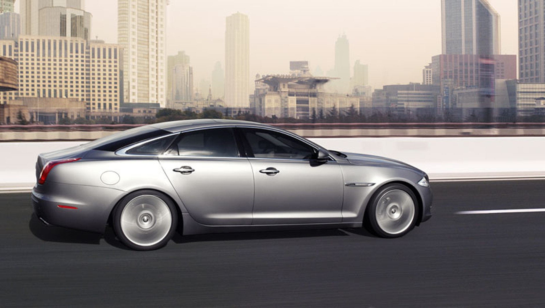 IAA Frankfurt 2009: Jaguar XJ – pierwsze wrażenia, fotogaleria