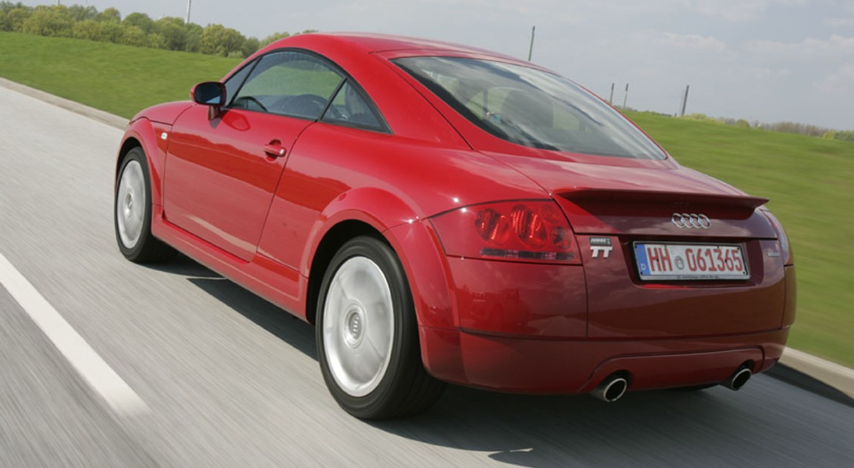 Audi TT ma już 25 lat. Tajemniczy skrót i zachwycający design, dziś rozczarowuje