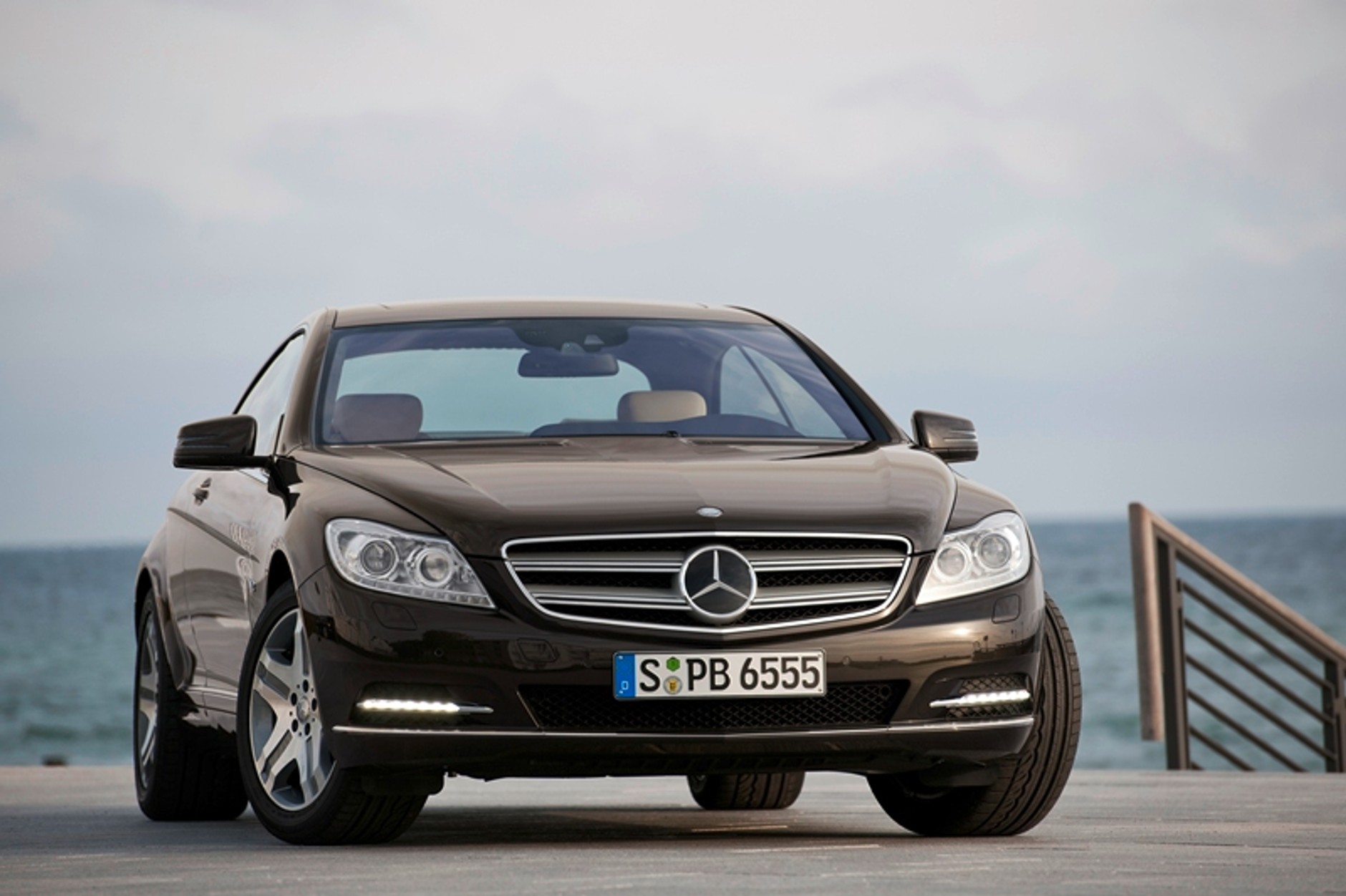 Mercedes CL – miała być klasa S coupé, ale nie ma