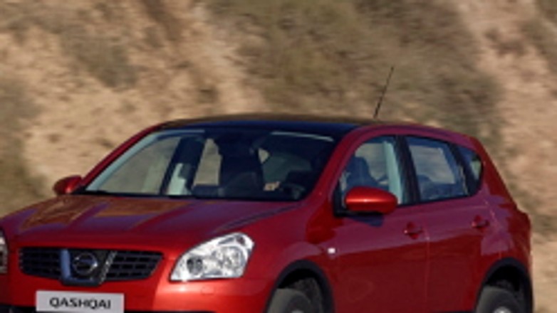 Nissan: kolejne wyróżnienia dla Qashqaia i Navary