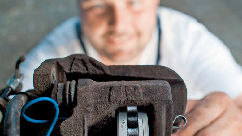 Jak wybrać dobre klocki i tarcze hamulcowe?