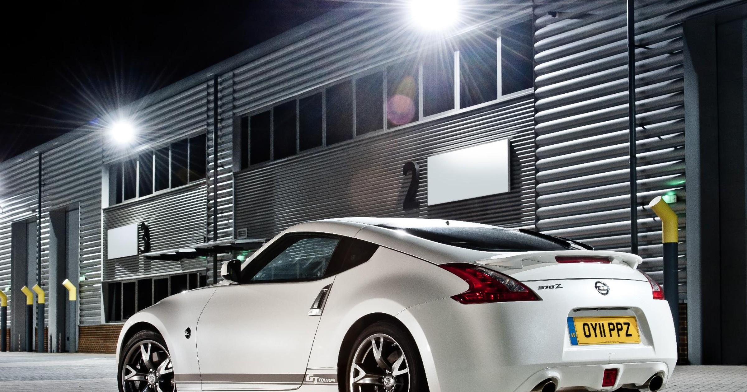 Nissan 370Z 