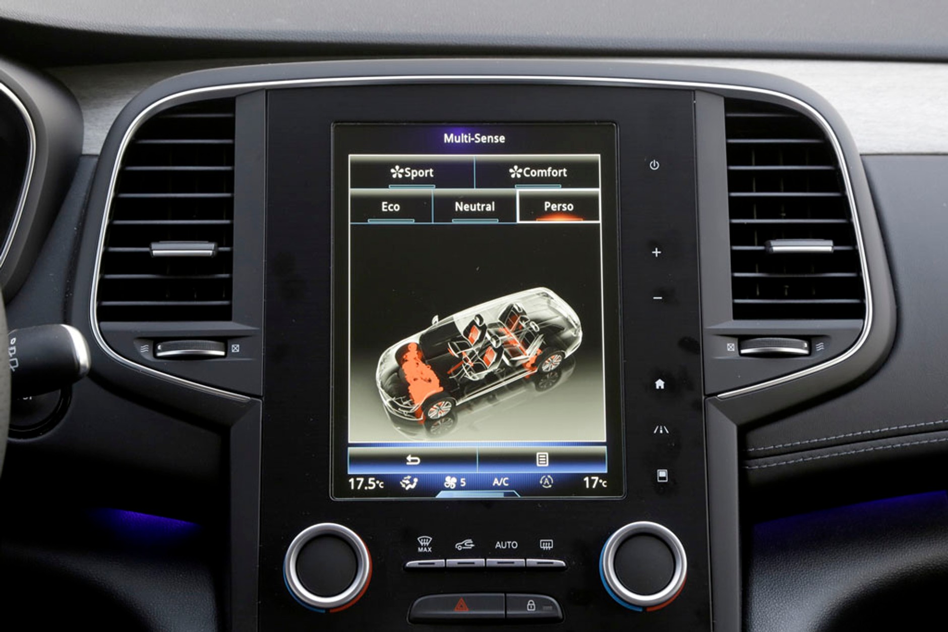 Renault Talisman Grandtour 1.6 dCi EDC - luksusy z górnej półki