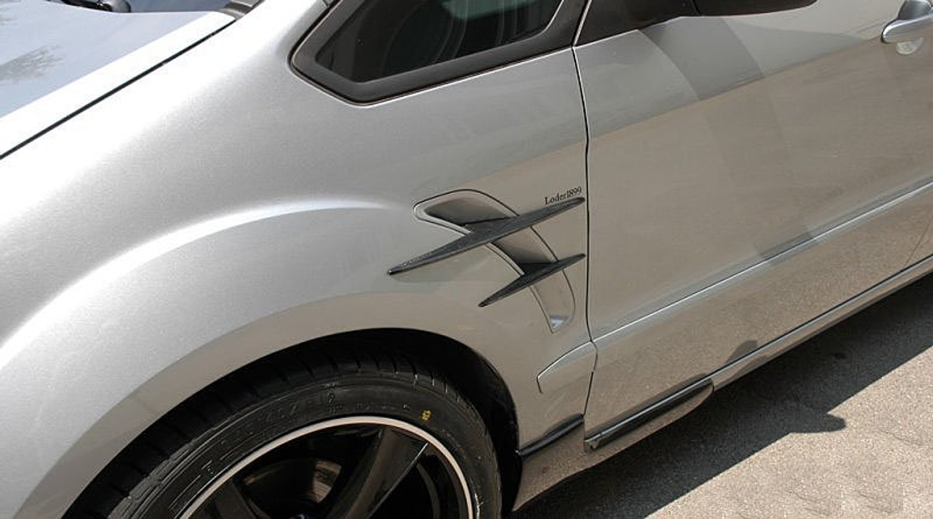 Loder1899 S-Max: kolejnych 30 kucyków w stadzie