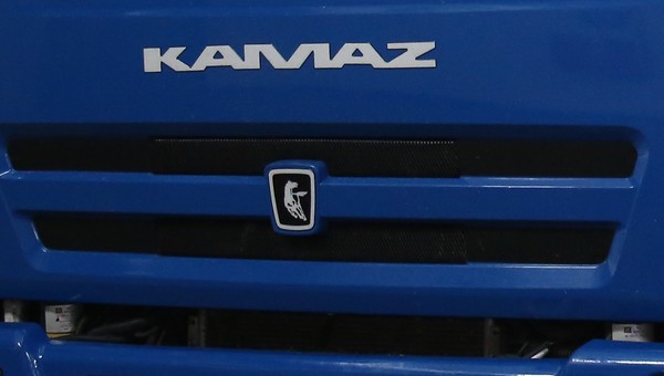 Jak odpalić Kamaza przy minus 48 stopniach Celsjusza [Nagranie]
